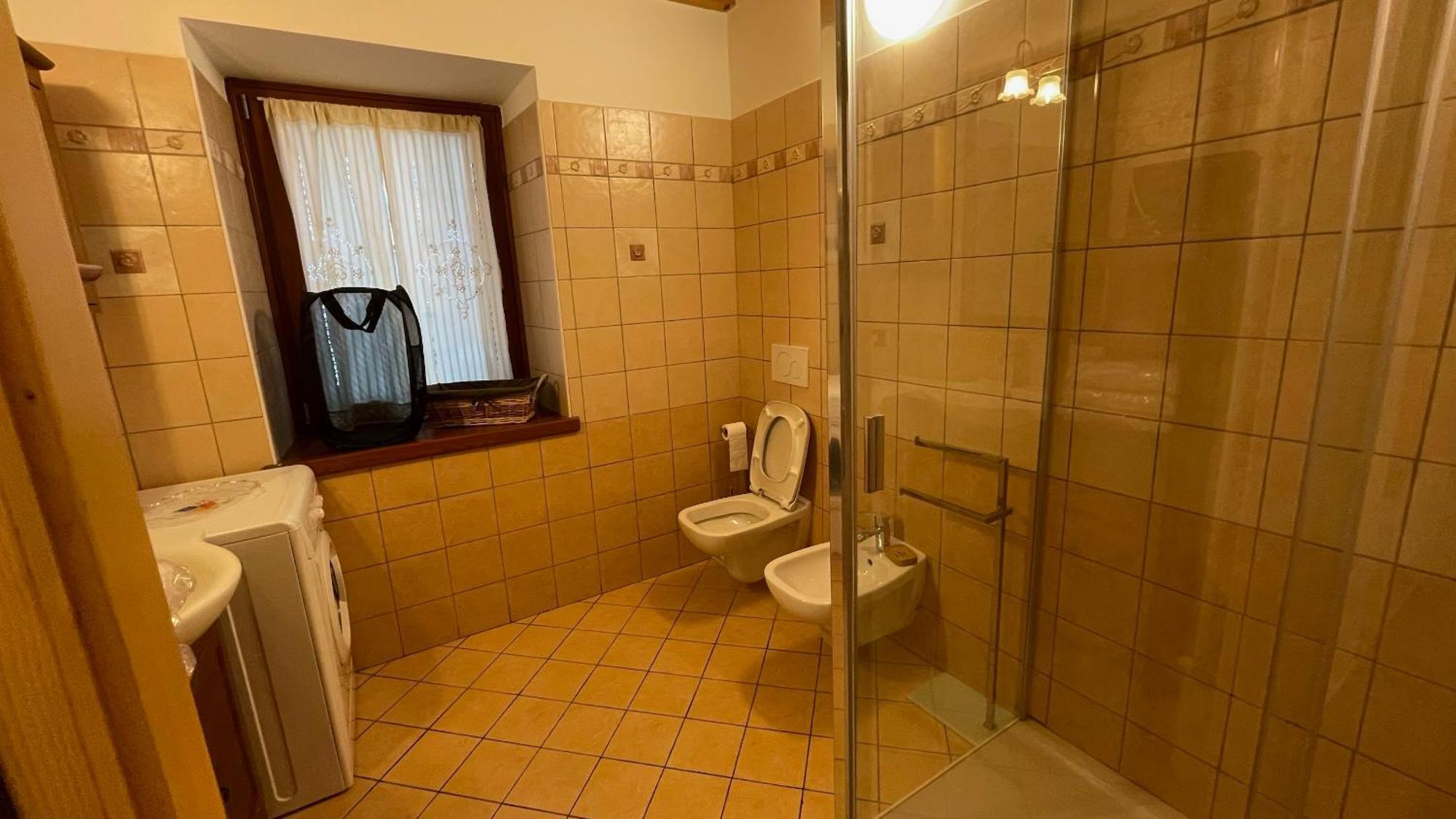 Appartamenti Bion Levico Terme Exterior photo